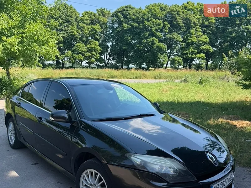 Renault Laguna 2011 VIN VF1BT1R0644933102 фото оголошення 2 з 49