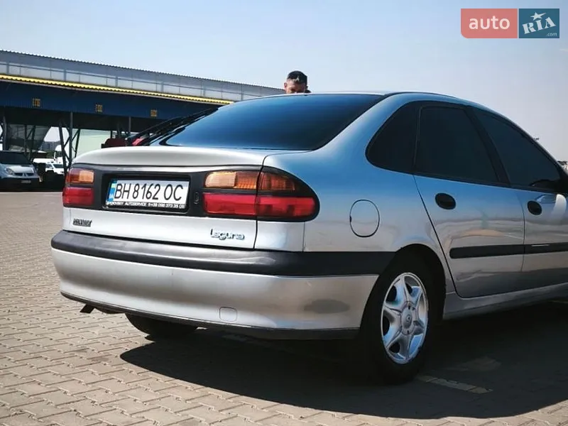 Renault Laguna 2001 VIN VF1B5640E23452203 фото оголошення 4 з 49