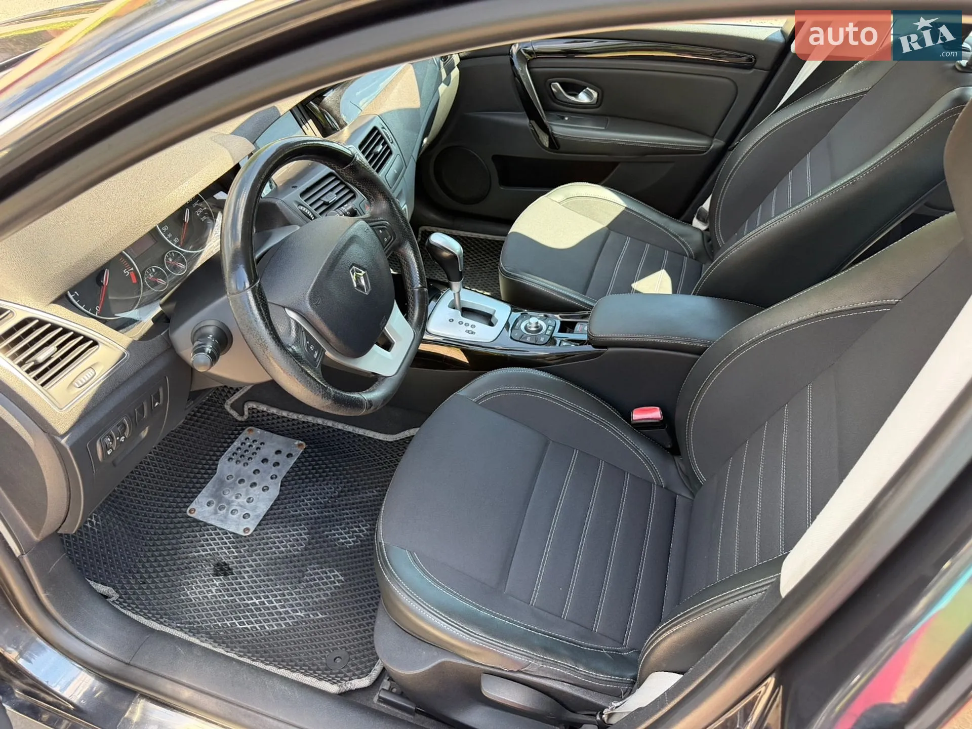 2011 Renault Laguna - мініатюра 5