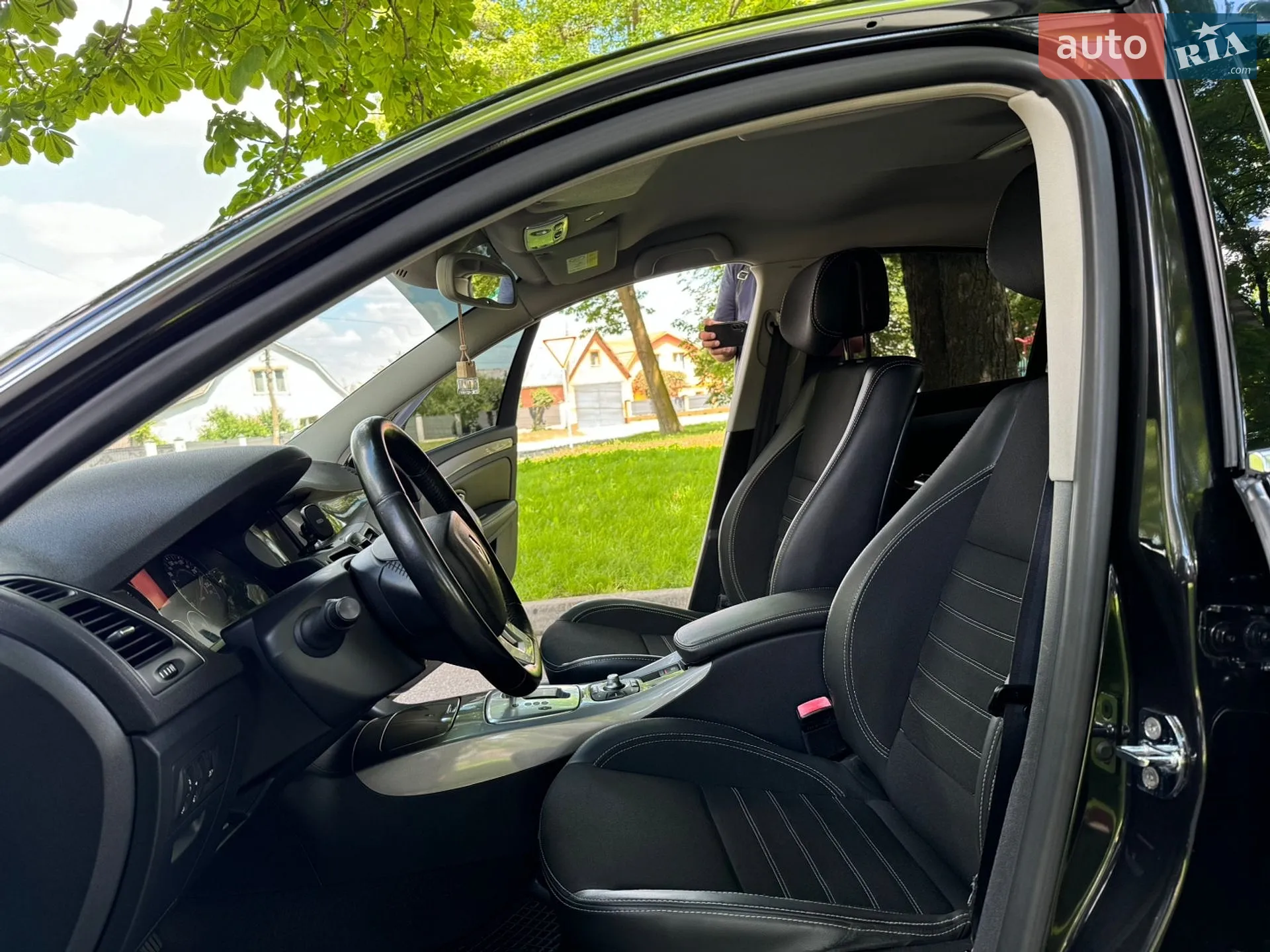 2015 Renault Laguna - мініатюра 26