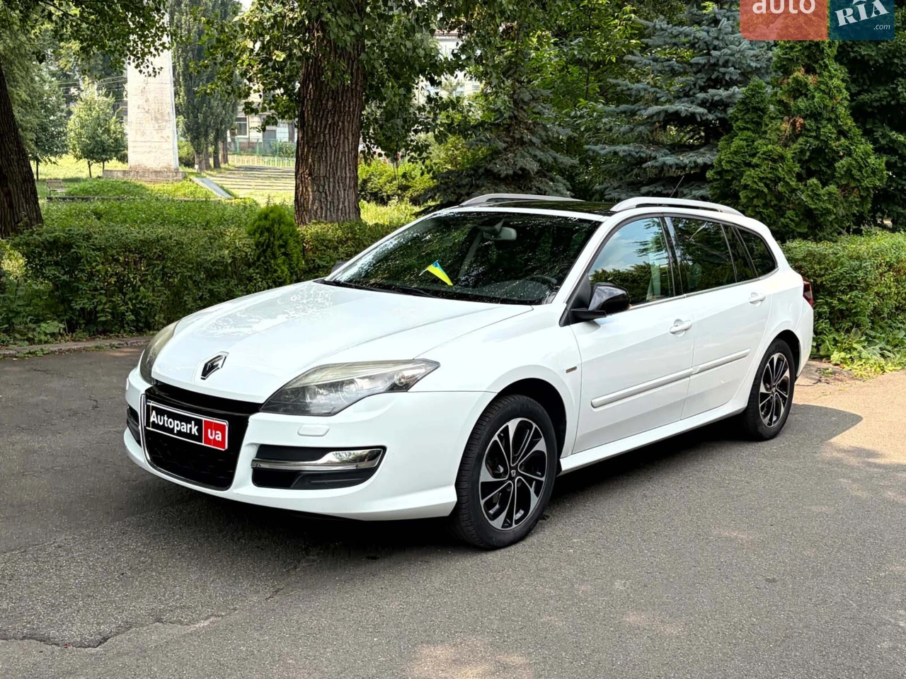 2014 Renault Megane - мініатюра 27