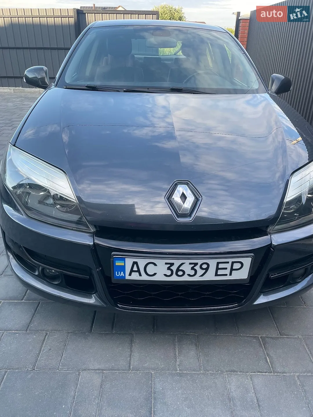 2011 Renault Laguna - фото 1