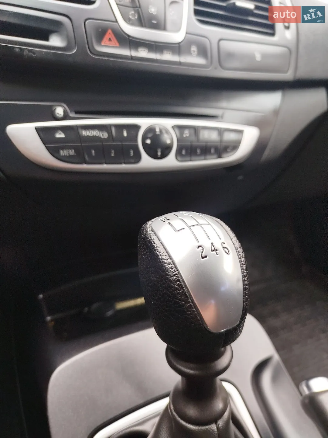 2012 Renault Laguna - мініатюра 43