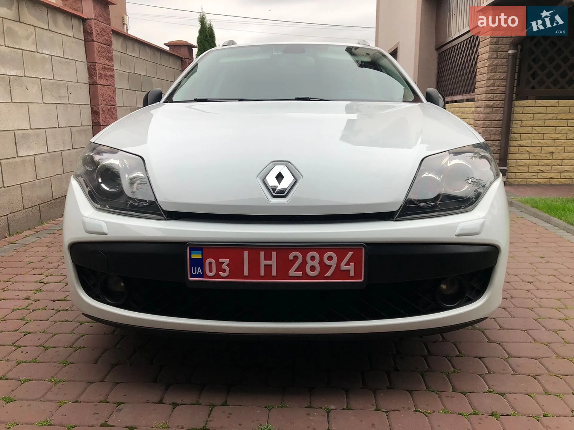 2010 Renault Laguna - мініатюра 2
