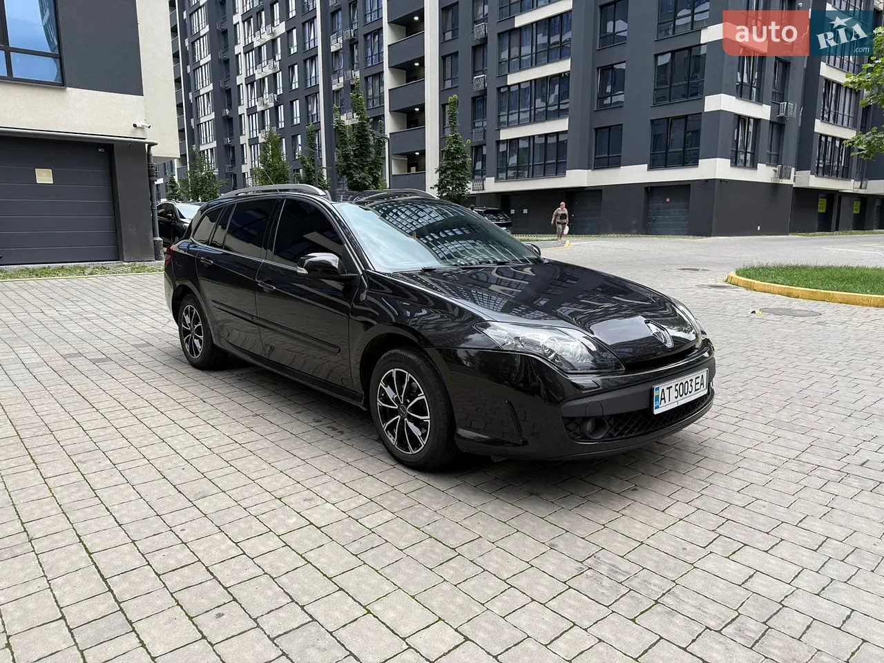 2010 Renault Laguna - мініатюра 19