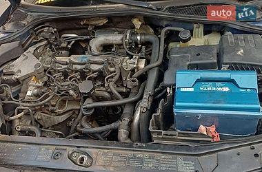 Лифтбек Renault Laguna 2003 в Киеве