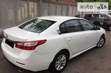 Седан Renault Latitude 2011 в Харькове