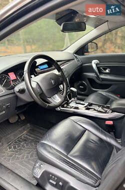 Седан Renault Latitude 2012 в Луцке
