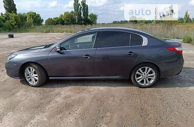 Седан Renault Latitude 2010 в Харькове