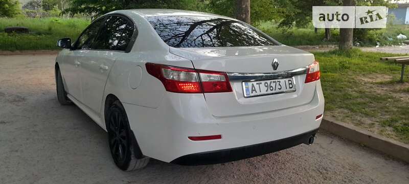 Седан Renault Latitude 2012 в Богородчанах