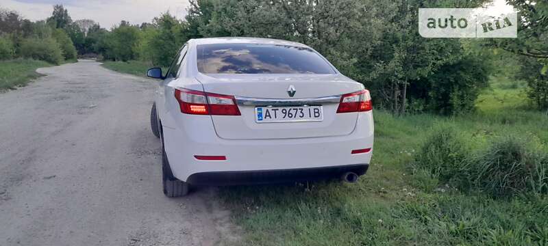Седан Renault Latitude 2012 в Богородчанах