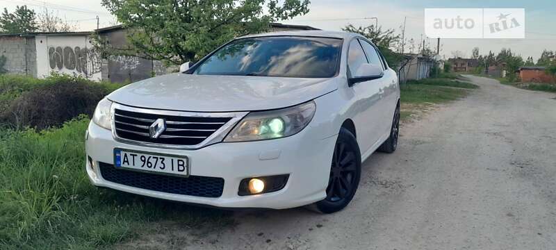 Седан Renault Latitude 2012 в Богородчанах