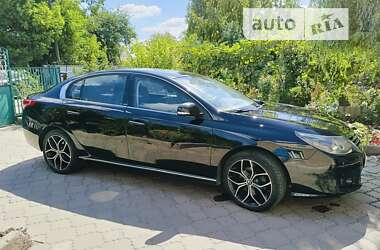 Седан Renault Latitude 2014 в Дніпрі