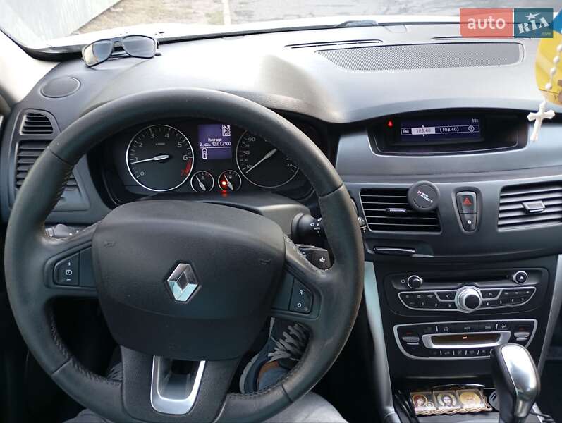Седан Renault Latitude 2011 в Сумах фото 20 Седан Renault Latitude 2011 в Сумах