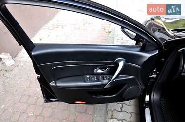 Седан Renault Latitude 2010 в 