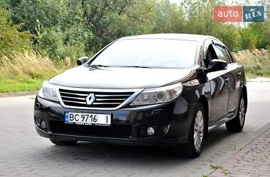 Седан Renault Latitude 2010 в 