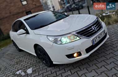 Седан Renault Latitude 2012 в Ивано-Франковске