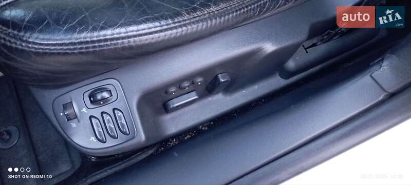 Седан Renault Latitude 2010 в Вишневом