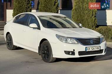 Седан Renault Latitude 2013 в Днепре