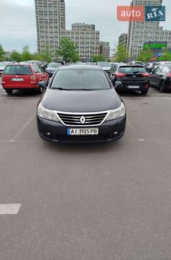 Седан Renault Latitude 2012 в Києві