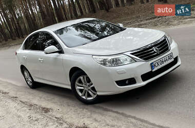 Седан Renault Latitude 2011 в Харькове