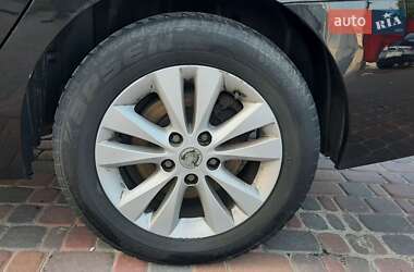 Седан Renault Latitude 2011 в 