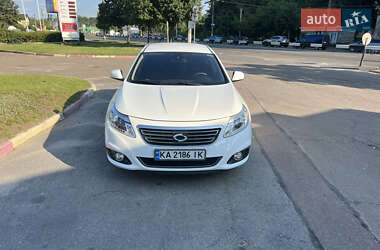 Седан Renault Latitude 2018 в 