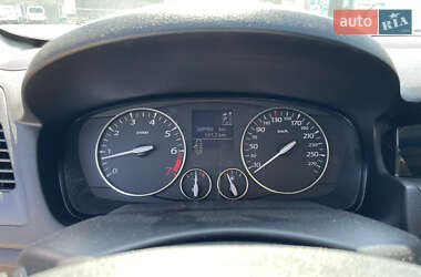 Седан Renault Latitude 2010 в 