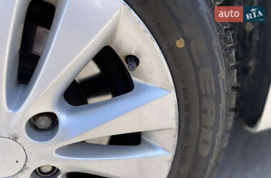 Седан Renault Latitude 2010 в 