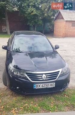 Седан Renault Latitude 2012 в Харькове