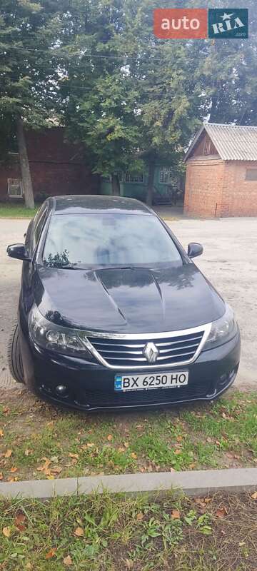 Renault Latitude 2012