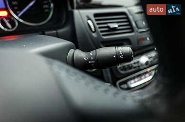 Седан Renault Latitude 2012 в 
