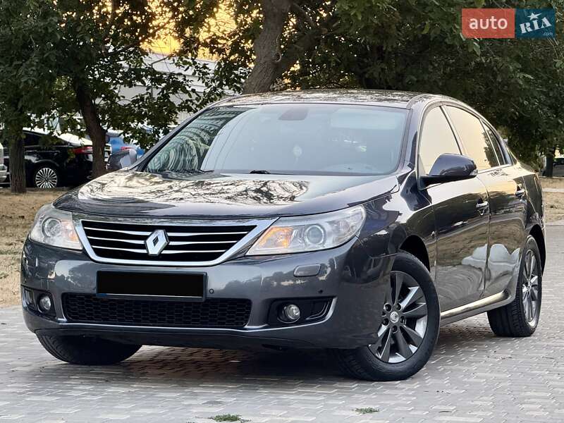 Седан Renault Latitude 2011 в Одесі