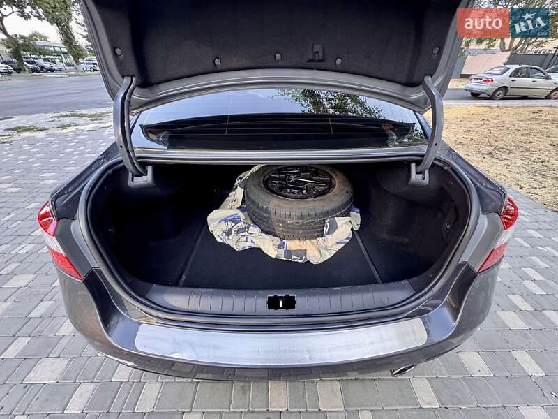 Седан Renault Latitude 2011 в Одесі