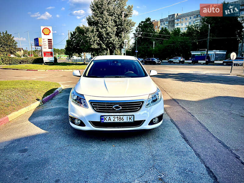 Седан Renault Latitude 2018 в Житомире