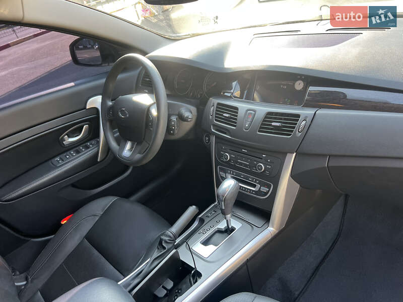 Седан Renault Latitude 2018 в Житомире