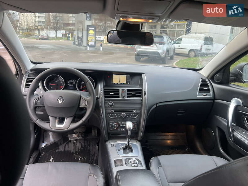 Седан Renault Latitude 2011 в Житомире