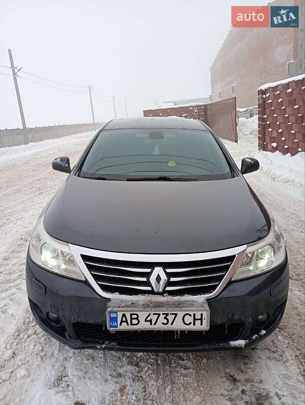 Седан Renault Latitude 2012 в Хмельницком