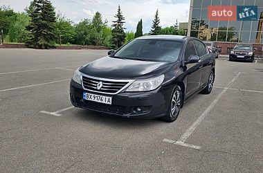 Седан Renault Latitude 2011 в Києві
