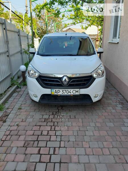 Минивэн Renault Lodgy 2013 в Запорожье