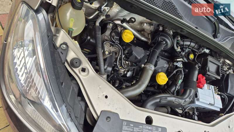 Минивэн Renault Lodgy 2015 в Ужгороде фото 17 Минивэн Renault Lodgy 2015 в Ужгороде