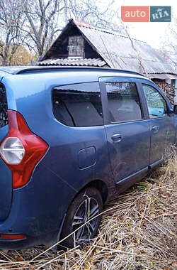 Минивэн Renault Lodgy 2014 в 