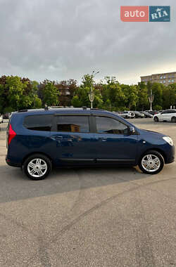 Минивэн Renault Lodgy 2018 в 