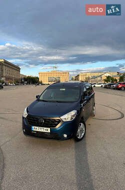 Минивэн Renault Lodgy 2018 в 