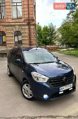 Минивэн Renault Lodgy 2018 в 