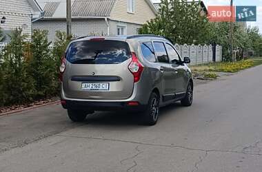 Минивэн Renault Lodgy 2015 в 