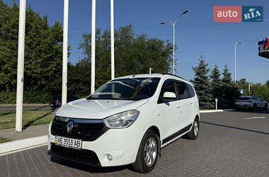 Минивэн Renault Lodgy 2016 в 