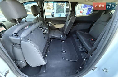 Минивэн Renault Lodgy 2016 в 