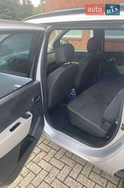 Минивэн Renault Lodgy 2016 в 