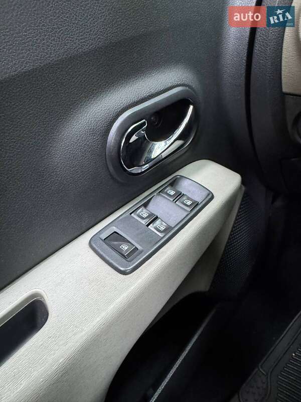 Мінівен Renault Lodgy 2016 в Одесі